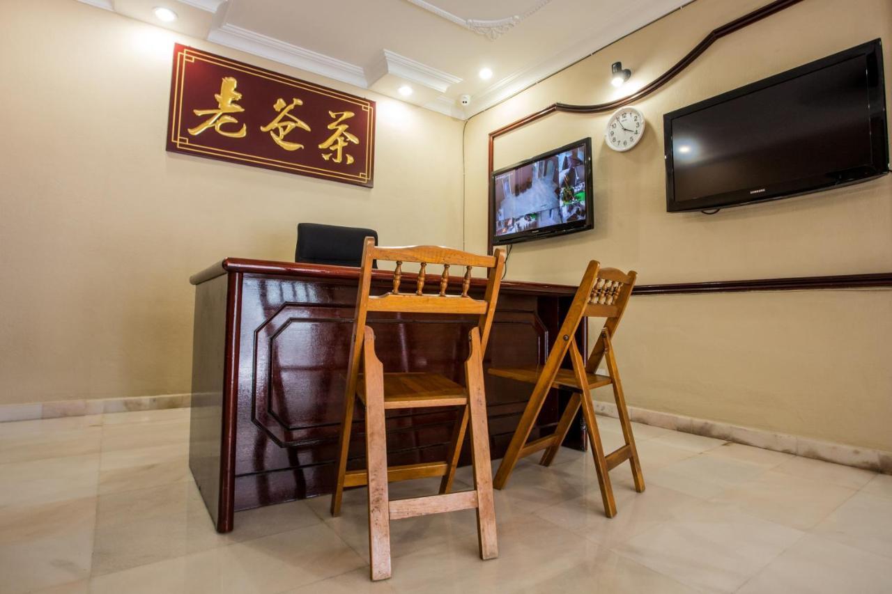 Concordia Inn George Town Eksteriør billede